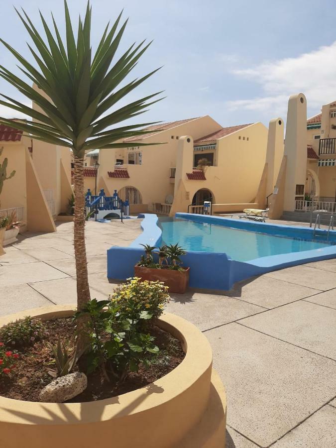 Comfortable Apartment Next To The Pools Costa Adeje  Eksteriør billede