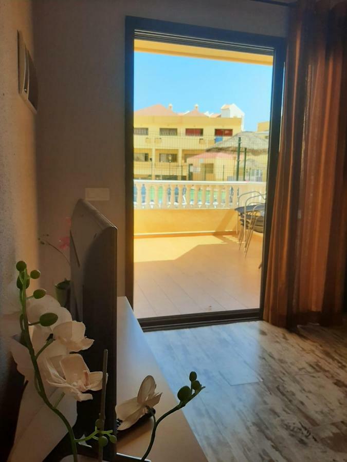 Comfortable Apartment Next To The Pools Costa Adeje  Eksteriør billede